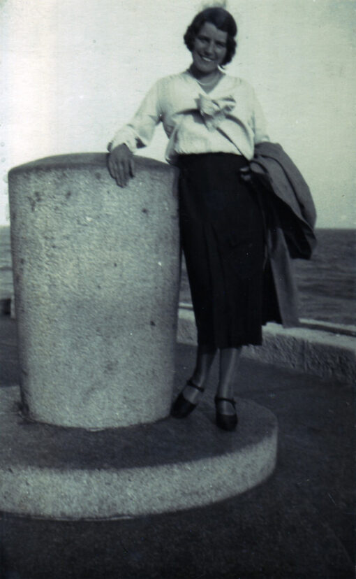Mary Ray
